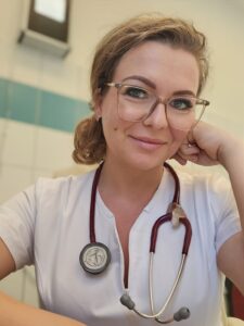 Dr. Pálfy Adrienn Eszter